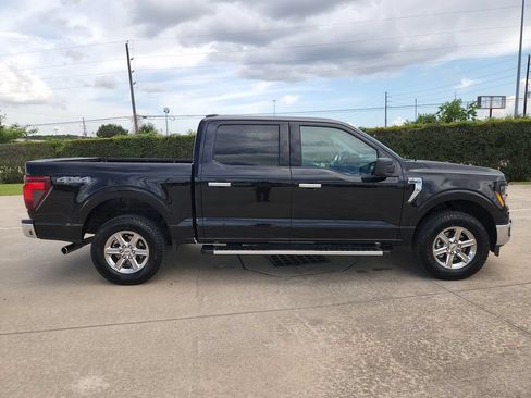 Used 2025 Ford F150 XLT w/ Equipment Group 301A Standard AWD/4WD image 4