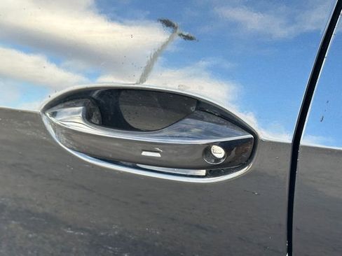 New 2026 Volkswagen Tiguan SE R-Line image 12