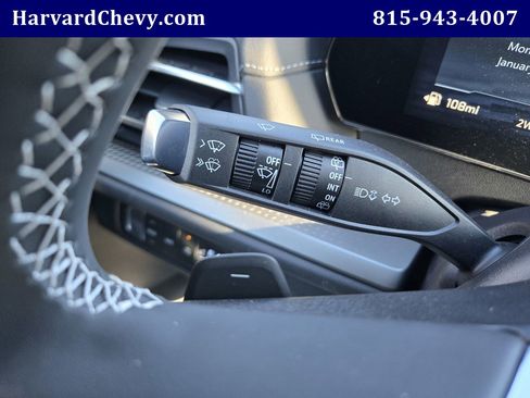 Used 2026 Chevrolet Traverse LT w/ Driver Confidence Package image 22