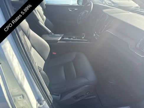 Used 2024 Volvo XC60 B5 Plus w/ Protection Package Premier AWD/4WD image 3