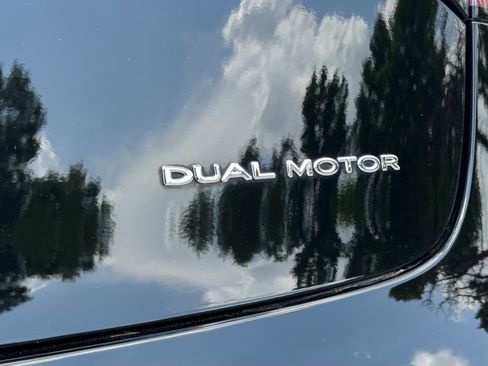 Used 2022 Tesla Model 3 Long Range AWD/4WD image 15
