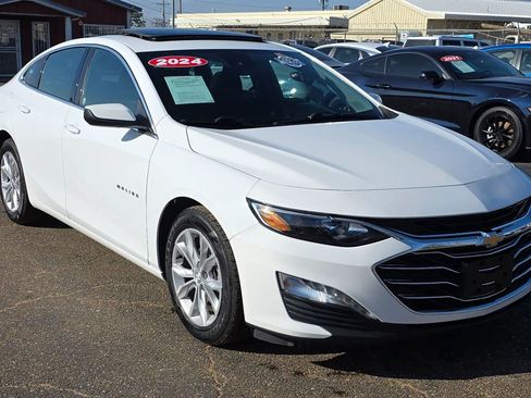 Used 2024 Chevrolet Malibu LT FWD image 1