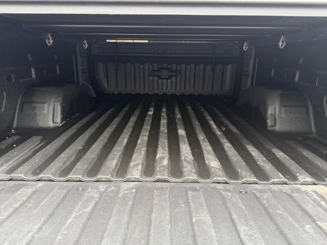 Used 2025 Chevrolet Silverado 1500 RST w/ Protection Package AWD/4WD image 17