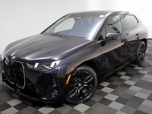 New 2026 BMW iX xDrive60 w/ M Sport Package image 2