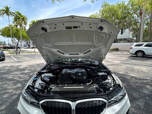 Used 2025 BMW 330i Sedan RWD image 28