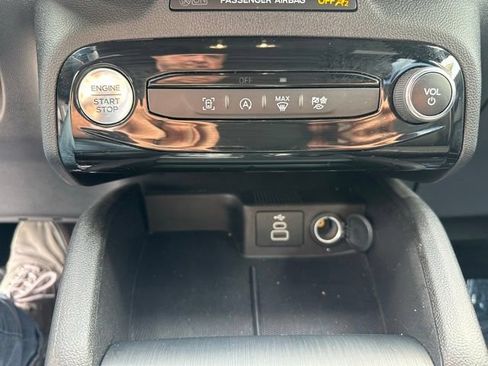 Certified 2024 Ford Escape ST-Line w/ Tech Pack #1 FWD image 22