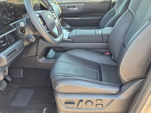 Certified 2025 INFINITI QX80 Sensory AWD/4WD image 12
