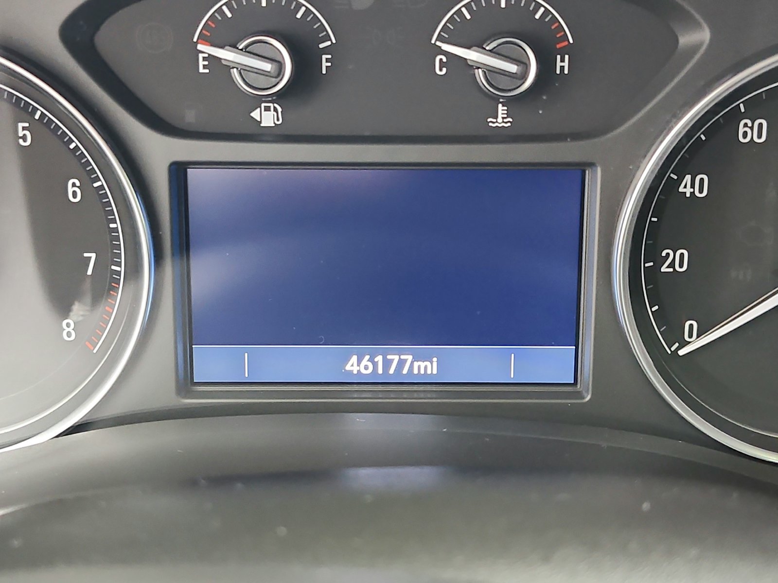 Used 2024 Buick Enclave Essence FWD image 21