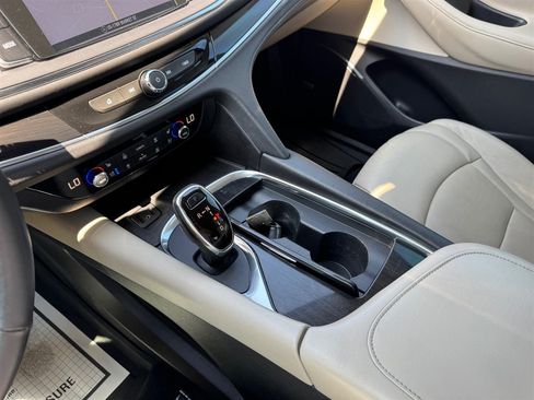 Used 2019 Buick Enclave Premium w/ Trailering Package, 5000 lbs. FWD image 17