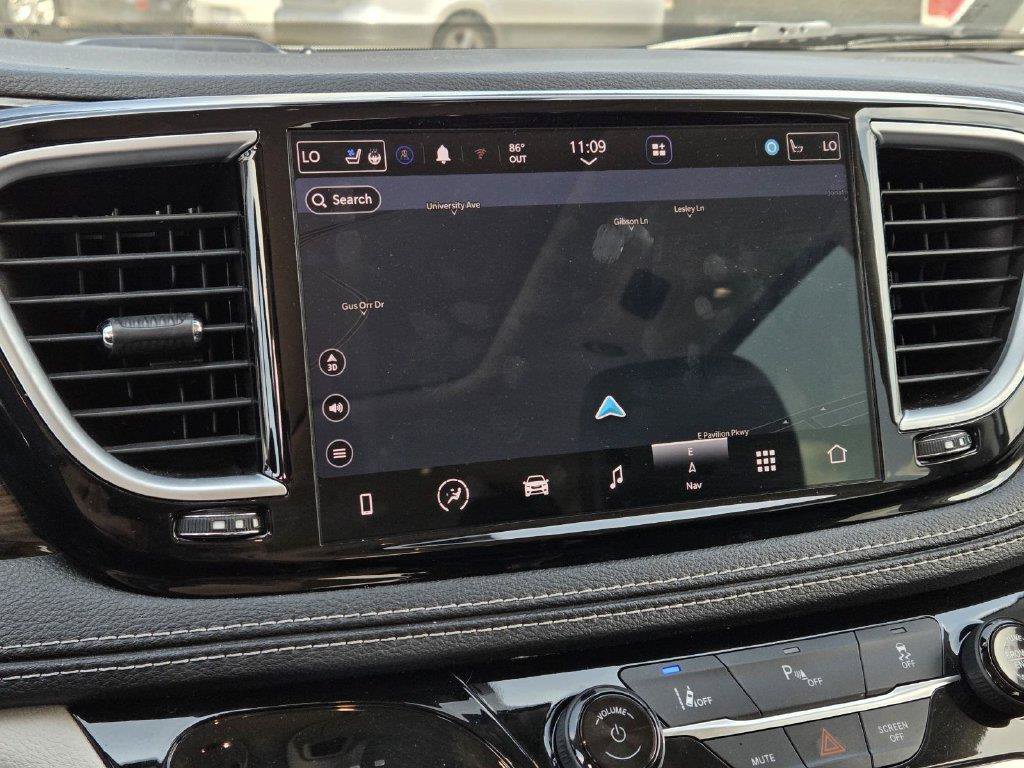 Used 2023 Chrysler Pacifica Limited FWD image 21