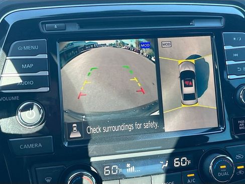 Used 2021 Nissan Maxima SR w/ Sport Mat Group FWD image 14
