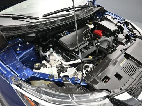 Used 2022 Nissan Rogue Sport SL AWD/4WD image 46
