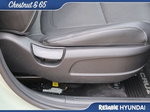 Used 2023 Hyundai Santa Cruz Limited w/ Cargo Package AWD/4WD image 10