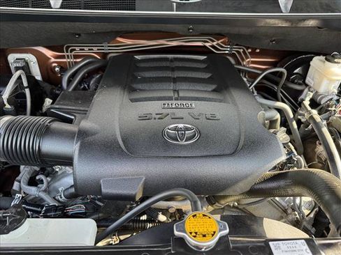 Used 2017 Toyota Tundra Platinum AWD/4WD image 22