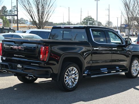 Used 2021 GMC Sierra 1500 Denali w/ Driver Alert Package II image 16