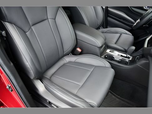 Certified 2026 Subaru Ascent Limited AWD/4WD image 32