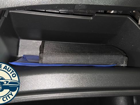 Used 2022 Nissan Sentra SR FWD image 19