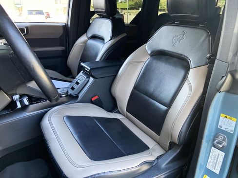 Used 2022 Ford Bronco Wildtrak AWD/4WD image 9