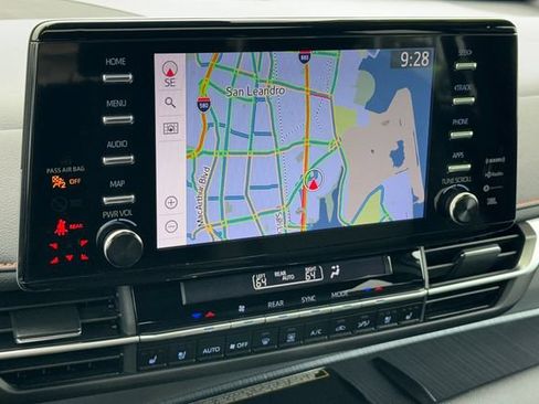 Certified 2024 Toyota Sienna XSE w/ XSE Premium Package FWD image 25
