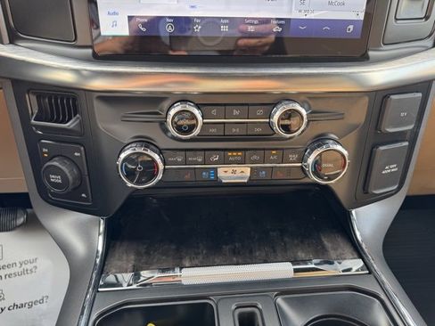 Used 2023 Ford F150 Lariat image 29