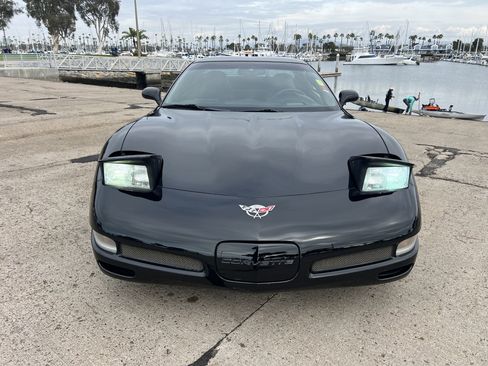 Used 2003 Chevrolet Corvette Z06 w/ Memory Package, 3 Drivers image 17