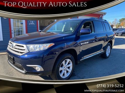 Used 2013 Toyota Highlander Plus image 1