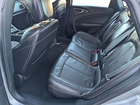 Used 2015 Chrysler 200 C w/ Navigation & Sound Group I image 18