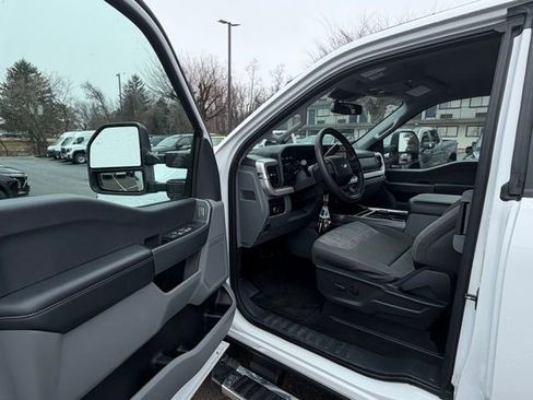 Used 2023 Ford F250 XLT w/ 360-Degree Camera Package image 14