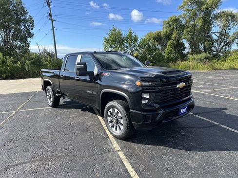 New 2025 Chevrolet Silverado 2500 Custom w/ Custom Value Package image 3
