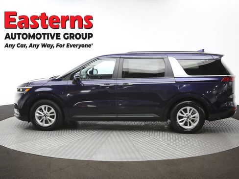 Used 2024 Kia Carnival LX FWD image 62