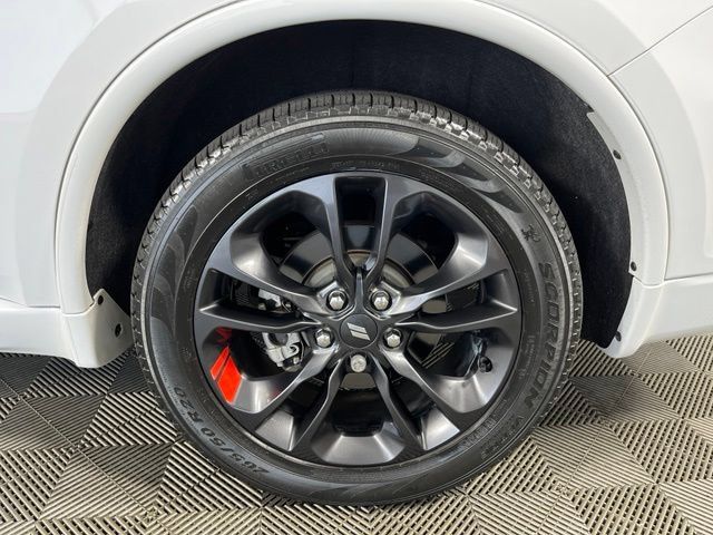 Used 2023 Dodge Durango R/T AWD/4WD image 10