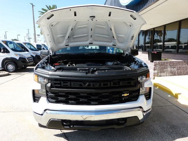 Used 2025 Chevrolet Silverado 1500 W/T RWD image 8
