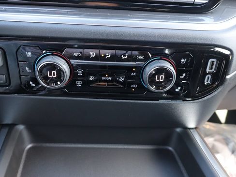 New 2026 Chevrolet Silverado 3500 High Country w/ Technology Package AWD/4WD image 11