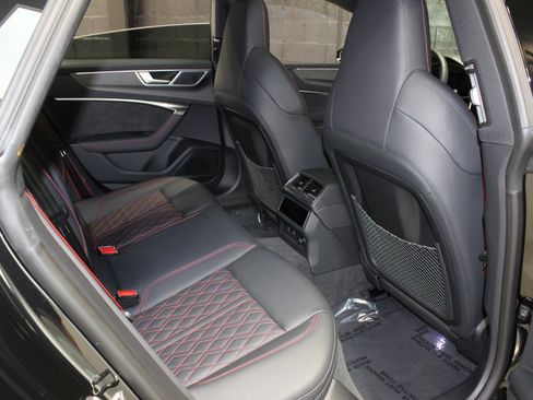 Used 2025 Audi S7 Premium Plus image 37