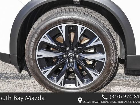 Certified 2024 MAZDA CX-90 Plug-In Hybrid w/ Premium Pkg AWD/4WD image 11
