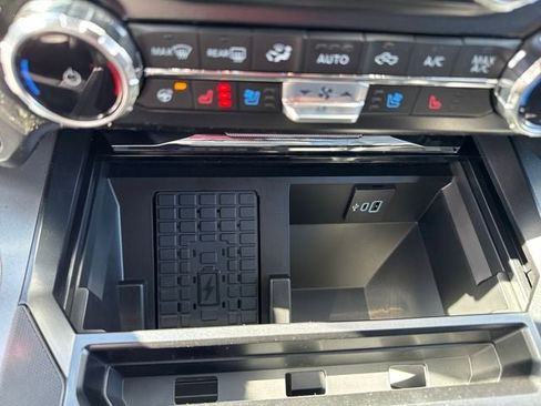New 2026 Ford F250 Lariat w/ Chrome Package AWD/4WD image 32