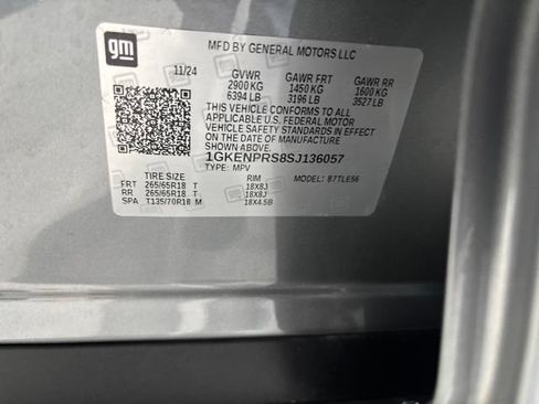 Used 2025 GMC Acadia AT4 w/ Luxury Package AWD/4WD image 42