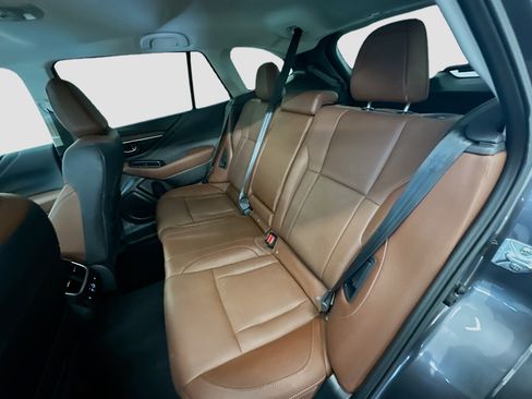 Used 2025 Subaru Outback Touring XT w/ Popular Package #2 image 30