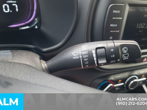 Used 2025 Kia Soul LX w/ LX Technology Package image 29