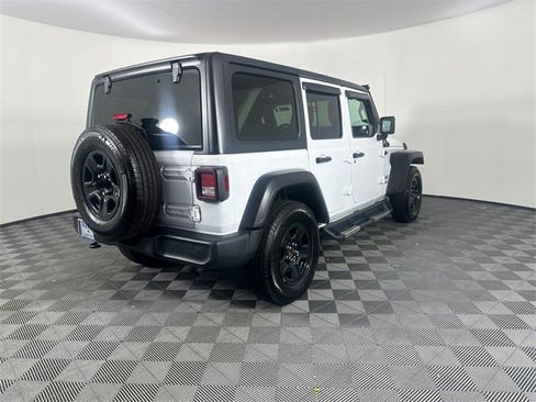 Used 2020 Jeep Wrangler Unlimited Sport image 7