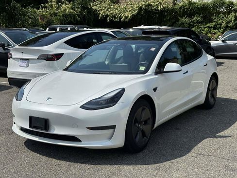 Used 2023 Tesla Model 3 Standard Range RWD image 7