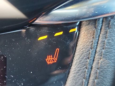 Used 2022 Cadillac XT6 Sport w/ Technology Package image 34