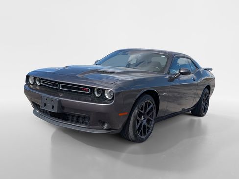 Used 2016 Dodge Challenger R/T Plus image 5