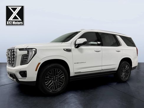 Used 2025 GMC Yukon Denali w/ Sun & Power Step Package AWD/4WD image 2