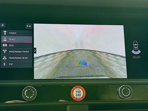 New 2026 Porsche Macan AWD/4WD image 19