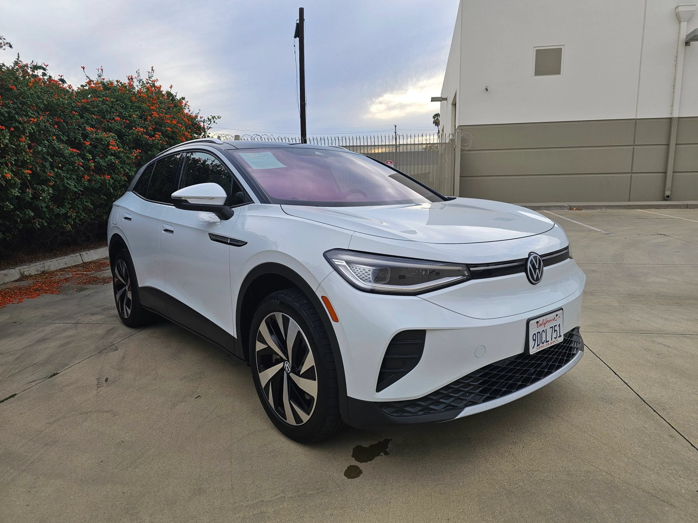 Used 2022 Volkswagen ID.4 Pro S AWD/4WD image 3