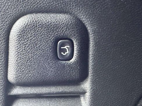 Used 2015 Jeep Grand Cherokee Limited image 17