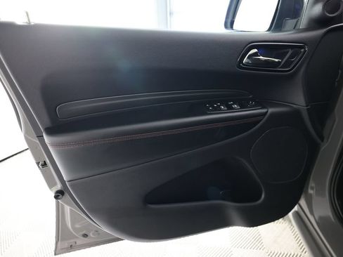 Used 2025 Dodge Durango GT RWD image 17
