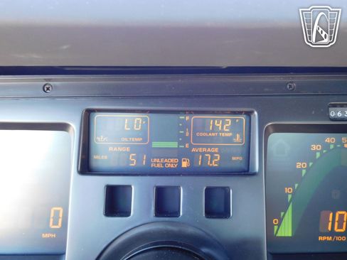 Used 1987 Chevrolet Corvette Coupe image 20