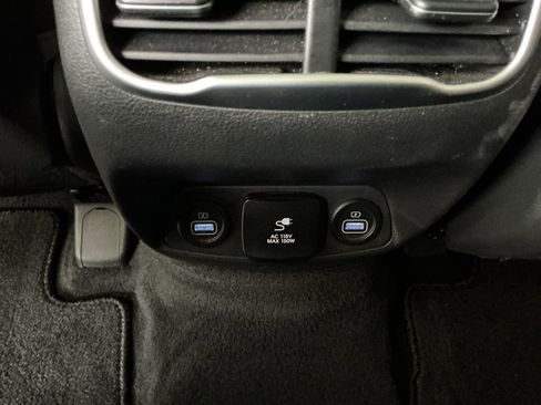 Certified 2023 Hyundai Santa Fe Calligraphy image 18